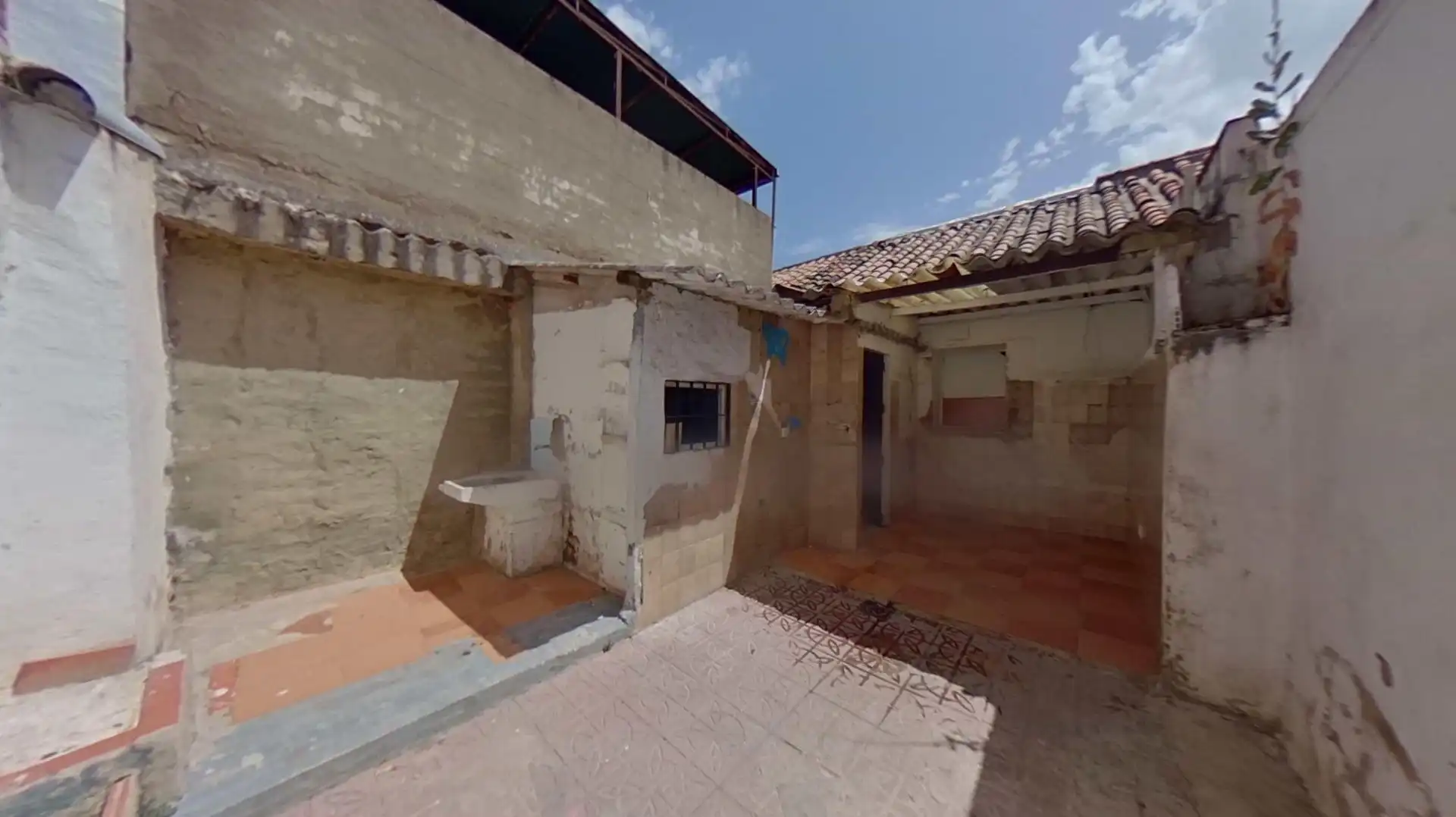 Vista exterior de Casa o xalet en venda en Córdoba