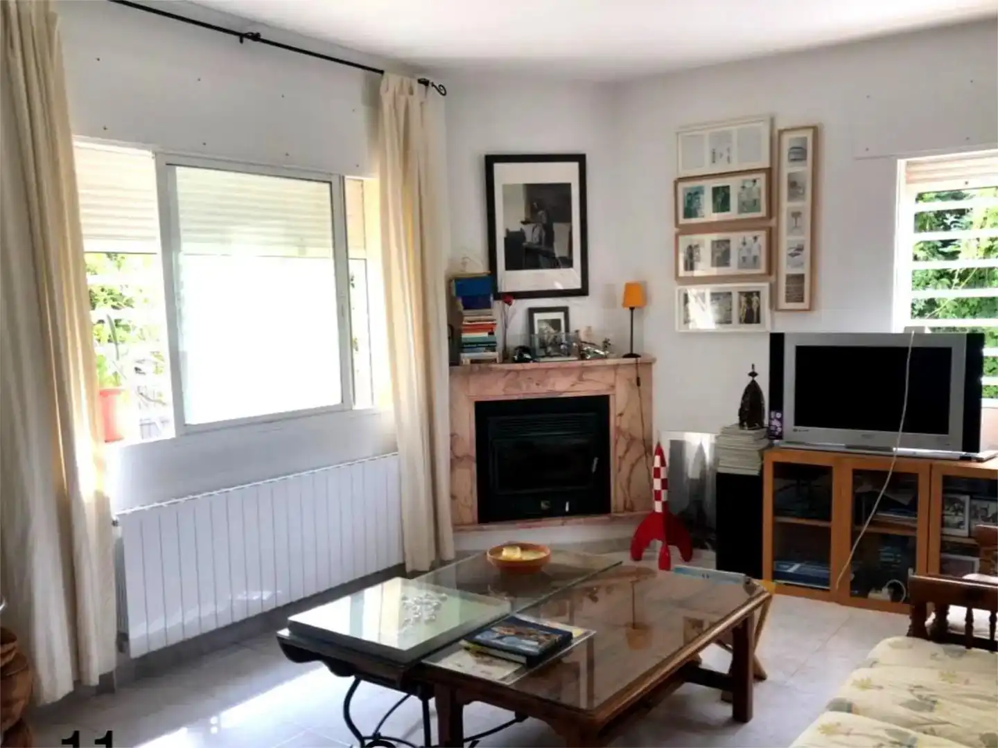 Sala d'estar de Casa o xalet en venda en Cáceres Capital amb Aire condicionat i Piscina