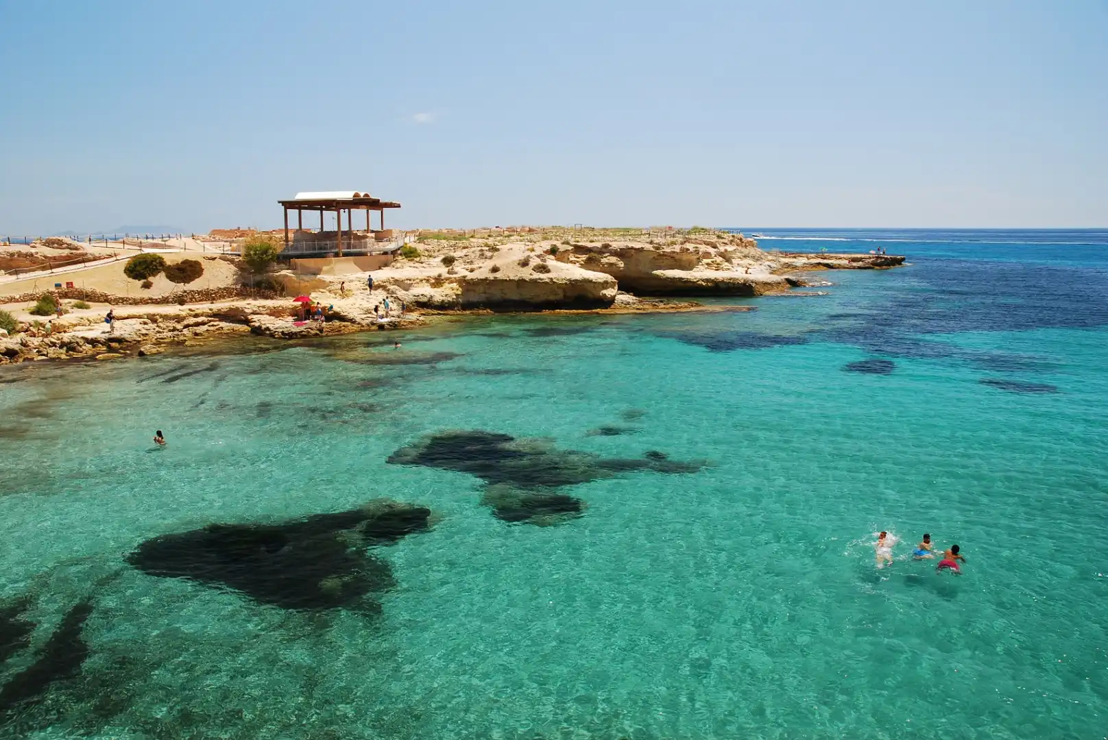 Apartament en venda en El Campello amb Aire condicionat, Jardí privat i Traster
