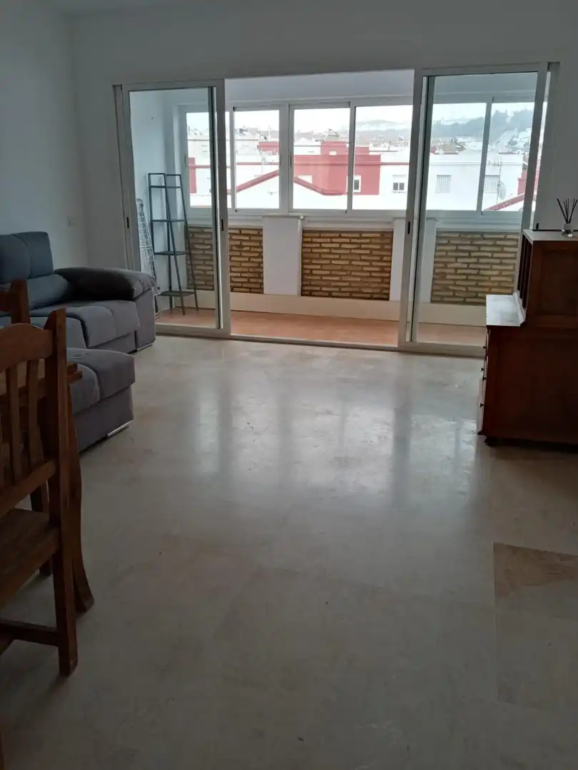 Wohnung zum Verkauf in Medina Sidonia mit Terrasse und Balkon