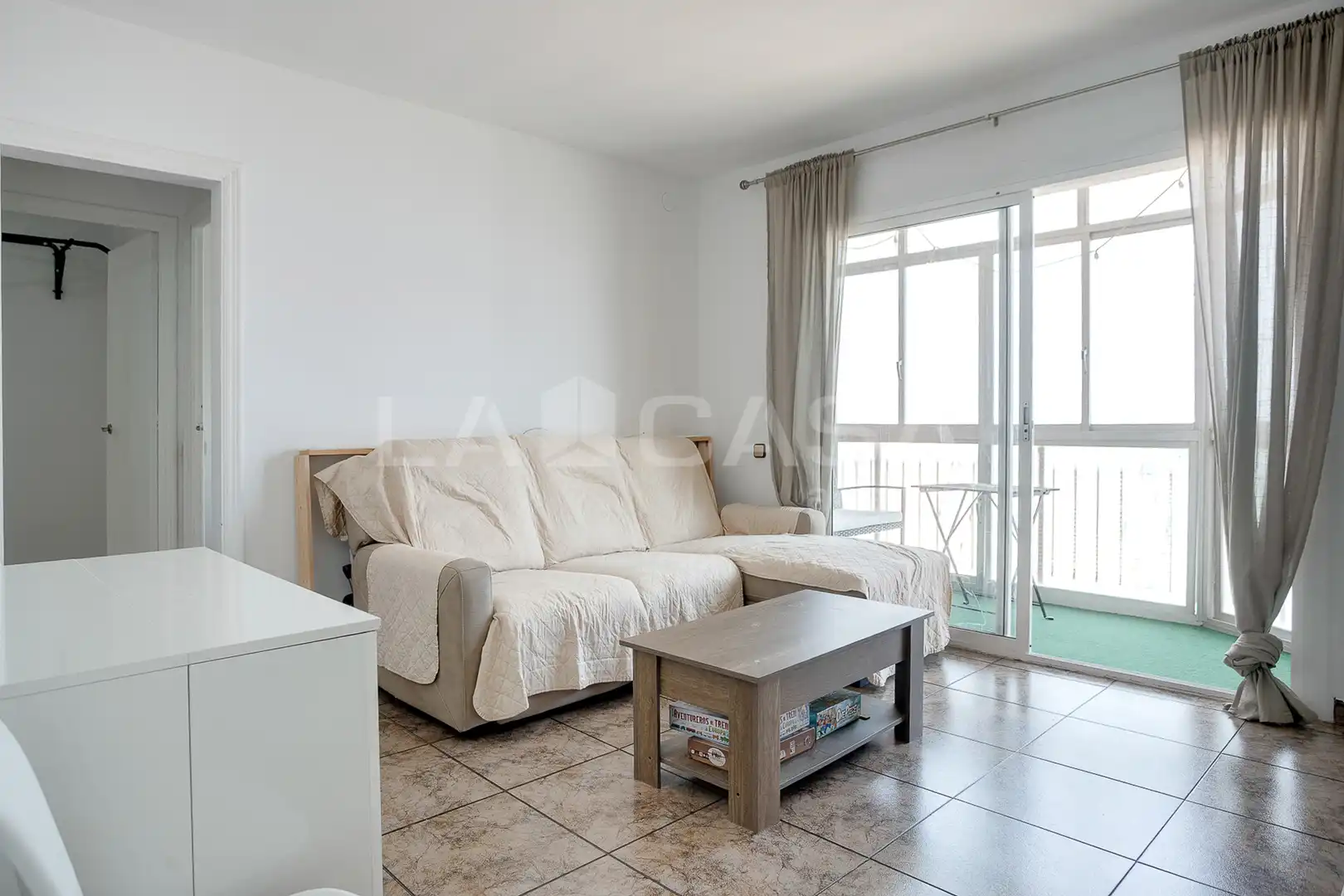 Living room of Flat for sale in Cornellà de Llobregat  with Balcony