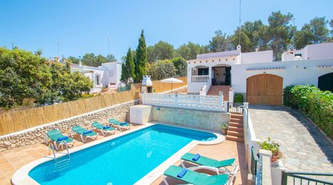 Magnífica villa con licencia turística, piscina y garaje en Cala Galdana