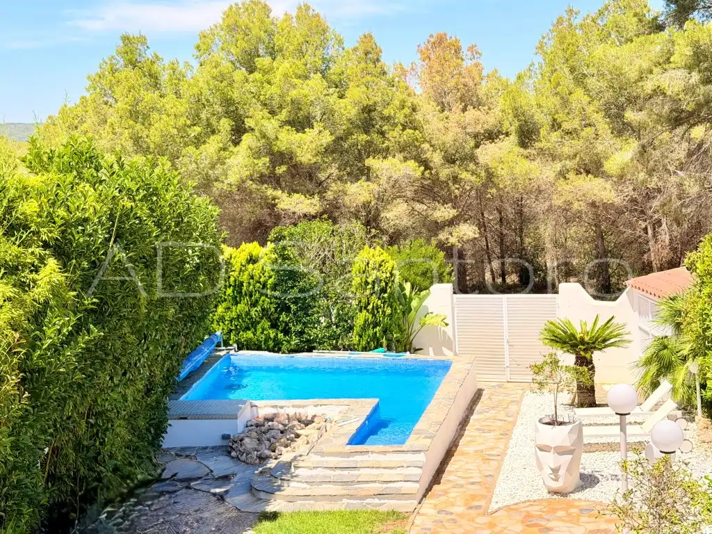 Piscina de Casa o xalet en venda en Sant Pere de Ribes