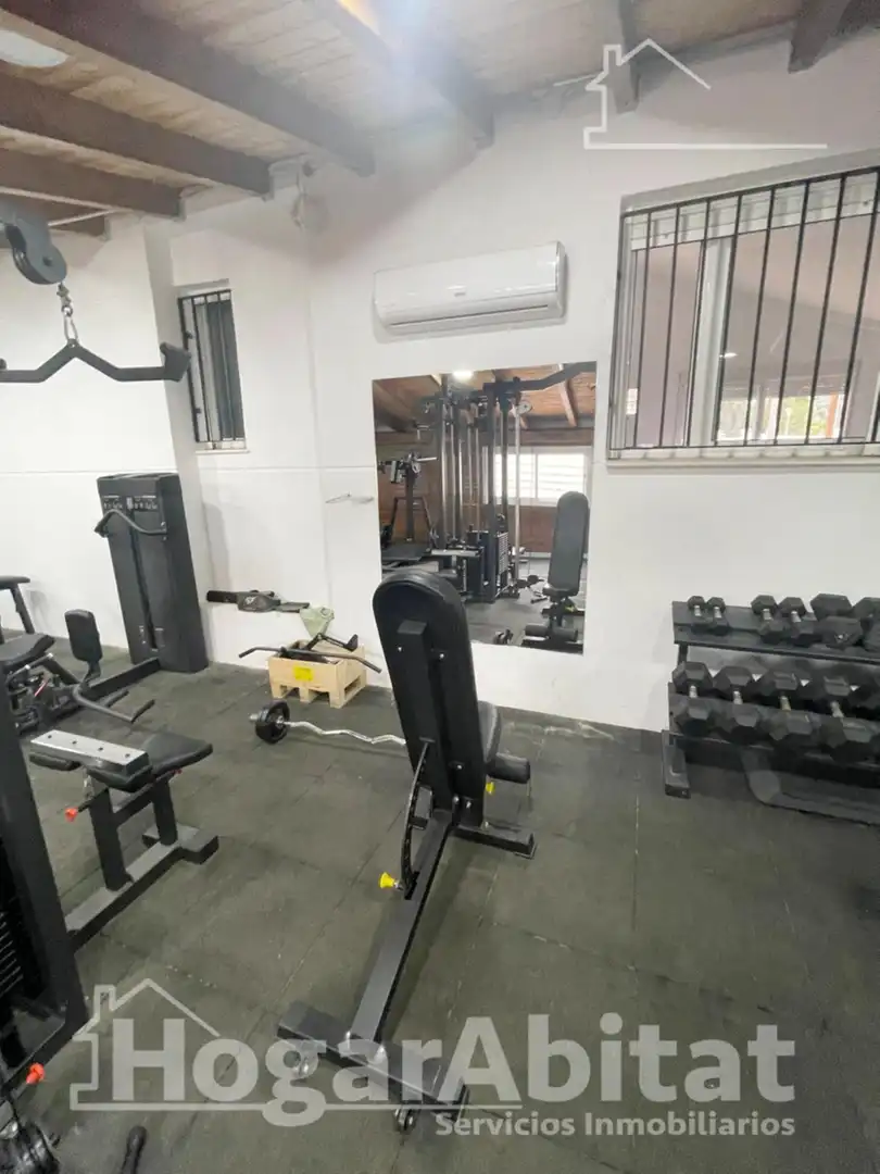 Casa o chalet en venta en Chiva con Aire acondicionado, Calefacción y Jardín privado