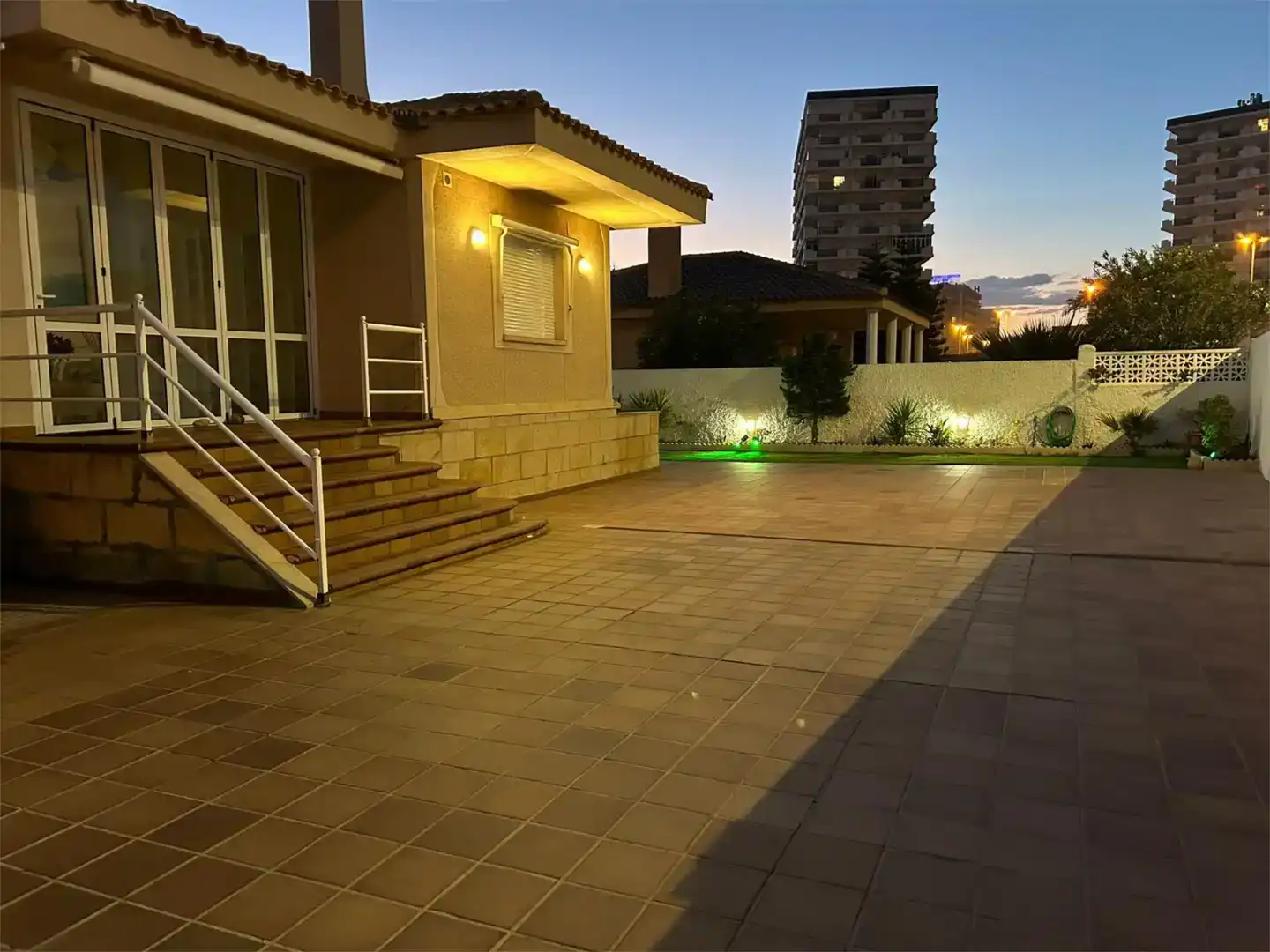 Terrace of Houses for sale in Playa de las Gaviotas - El Pedrucho
