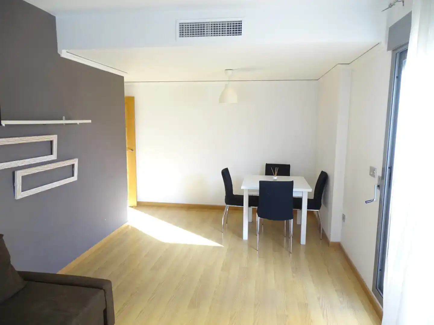 Menjador de Apartament en venda en  Murcia Capital amb Aire condicionat i Piscina