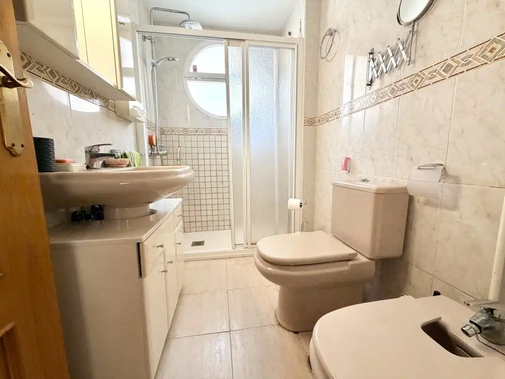 Apartament amb terrassa en venda a Guardamar Playa, imagen 10