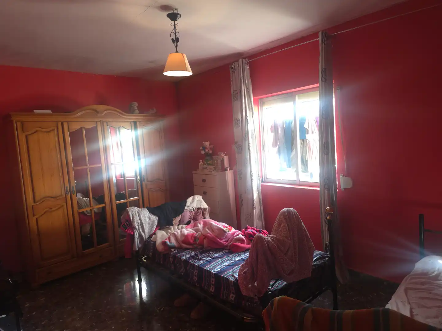 Dormitori de Casa o xalet en venda en Jaén amb Aire condicionat i Terrassa