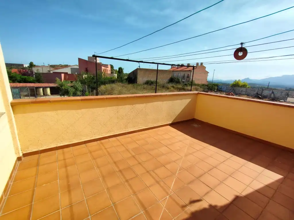 Terrace of Houses for sale in Cretas  with Heating, Private garden and Terrace