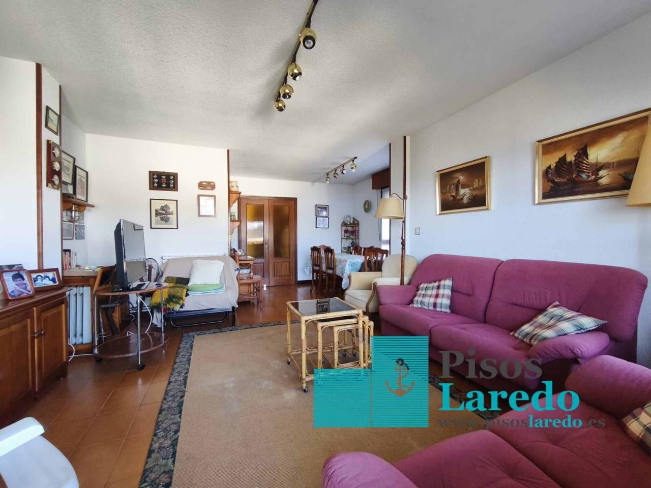 Living room of Flat for sale in Laredo  with Heating, Parquet flooring and Terrace