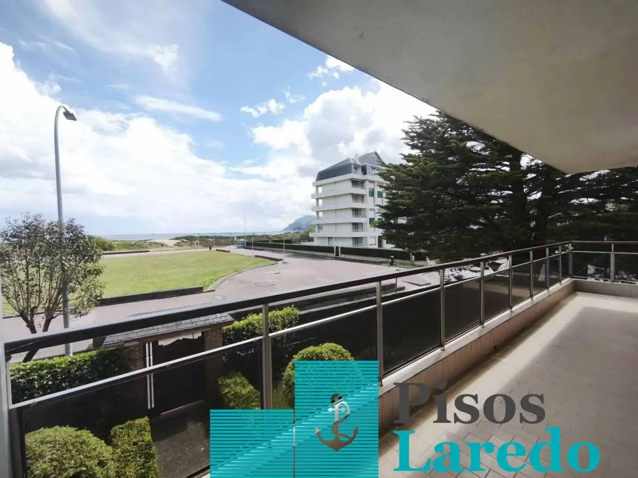 Exterior view of Flat for sale in Laredo  with Heating, Terrace and Balcony
