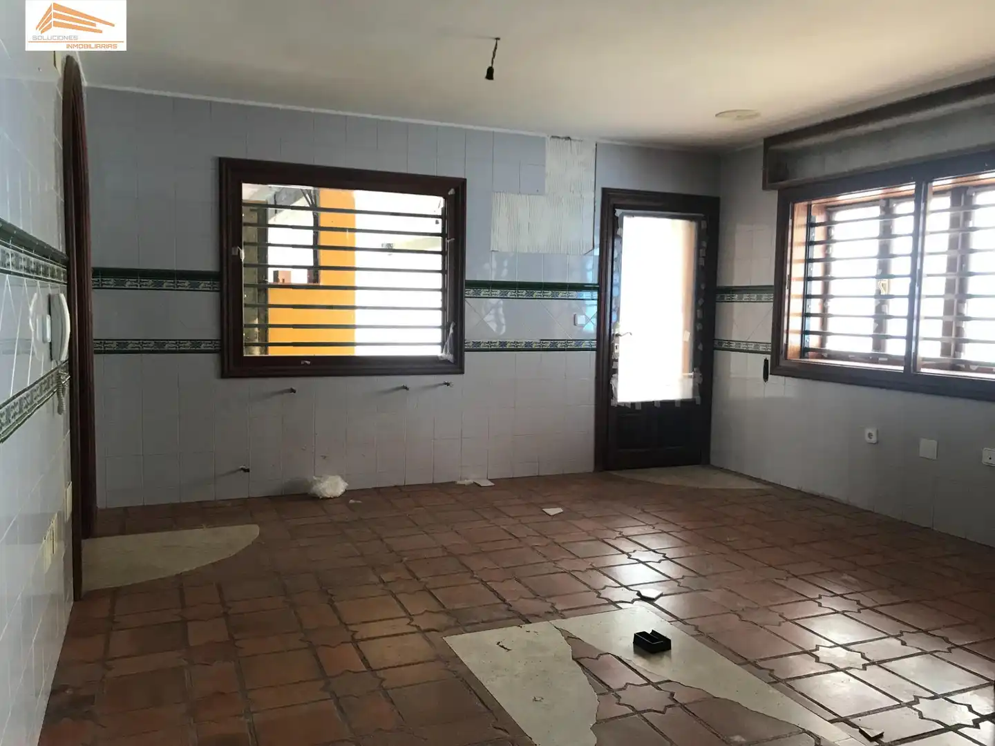 Küche von Einfamilien-Reihenhaus zum Verkauf in Pesquera de Duero