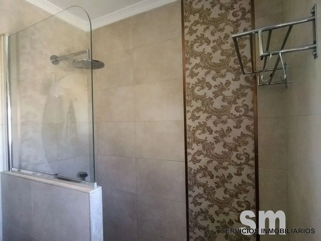 Baño de Casa o chalet en venta en Ubrique con Jardín privado, Terraza y Piscina