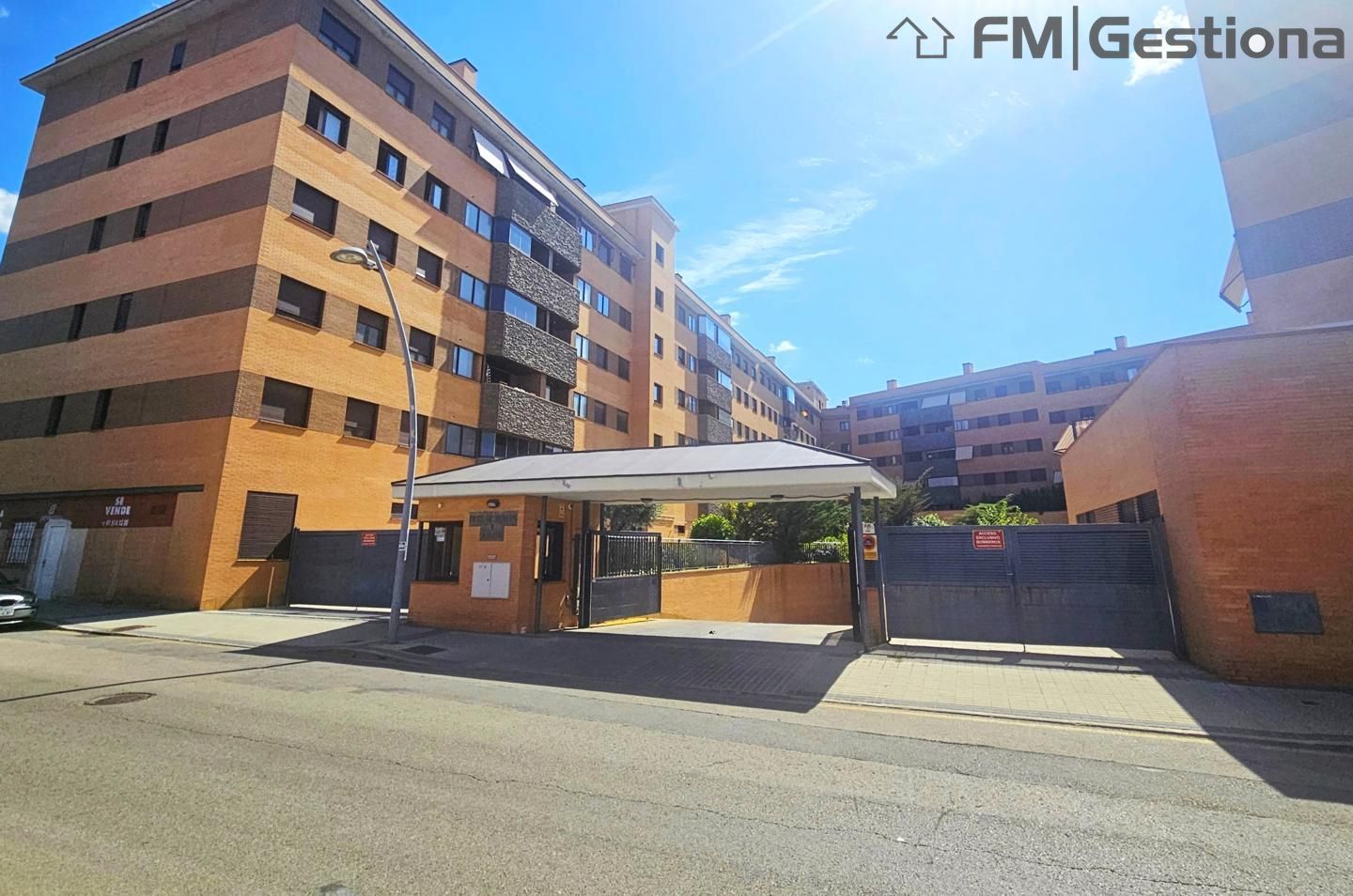 Exterior view of Flat for sale in Ciempozuelos  with Air Conditioner, Heating and Parquet flooring