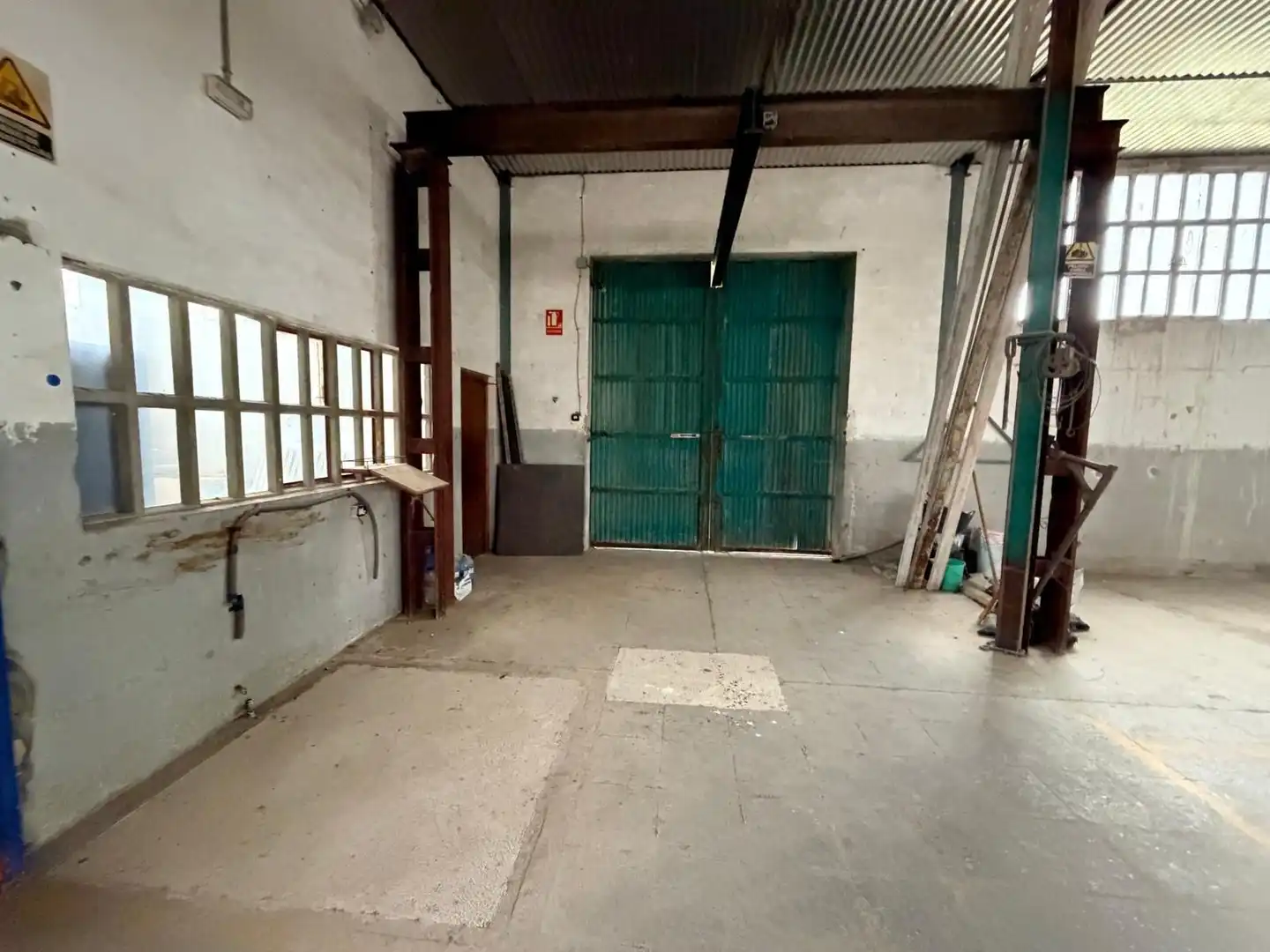 Nave industrial en venta en Lorca