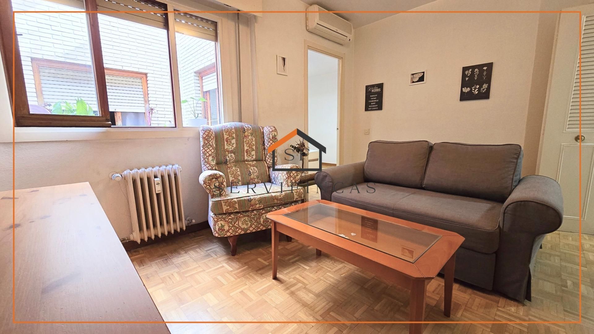 Sala de estar de Piso en venta en  Madrid Capital con Aire acondicionado, Calefacción y Trastero