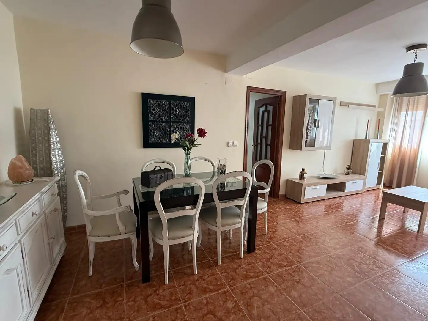 Comedor de Piso en venta en Dos Hermanas con Aire acondicionado, Calefacción y Amueblado