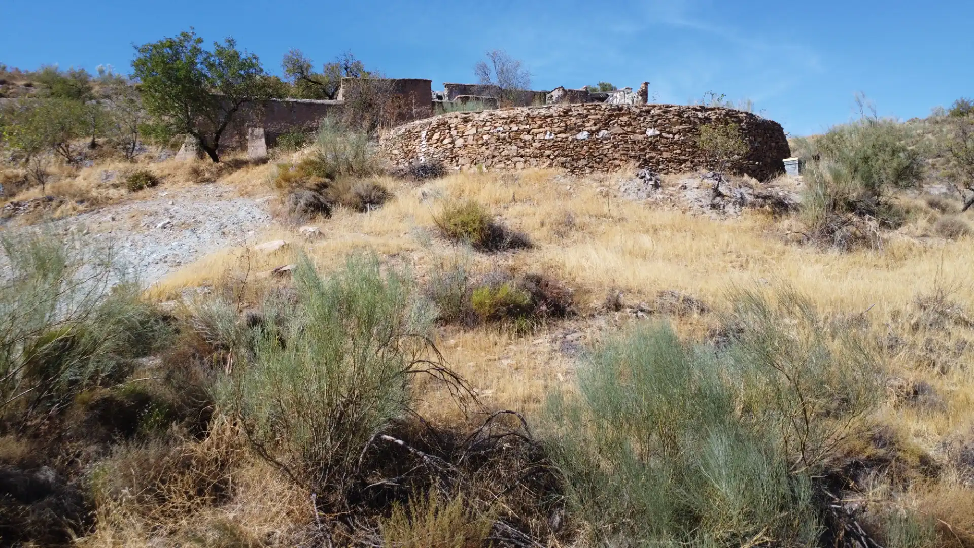 Land for sale in Turón
