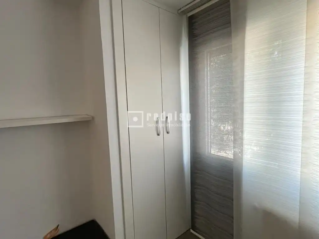 Habitación de Piso en venta en Madrid con Calefacción