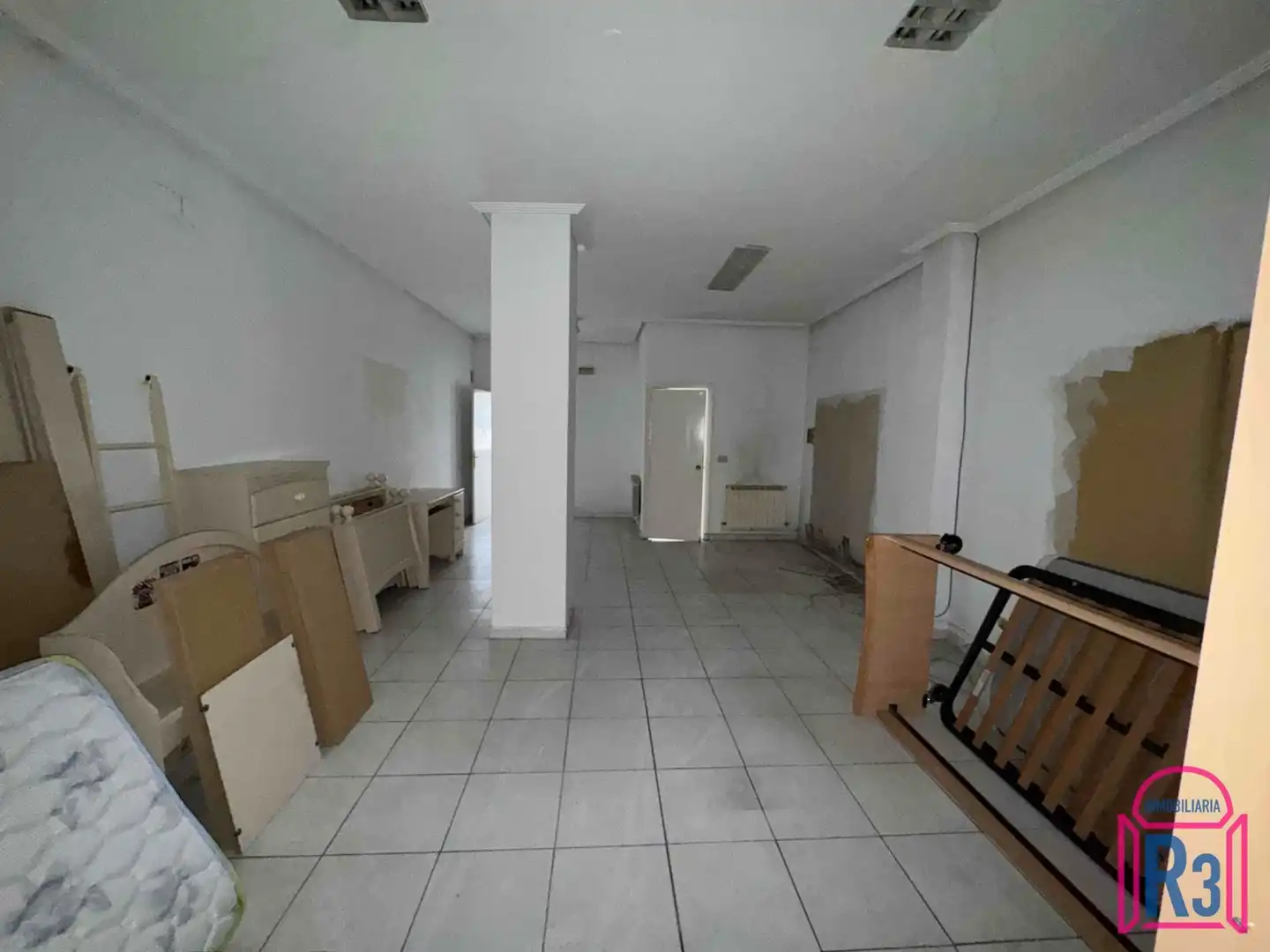 Local comercial en venda a Astorga, imagen 6