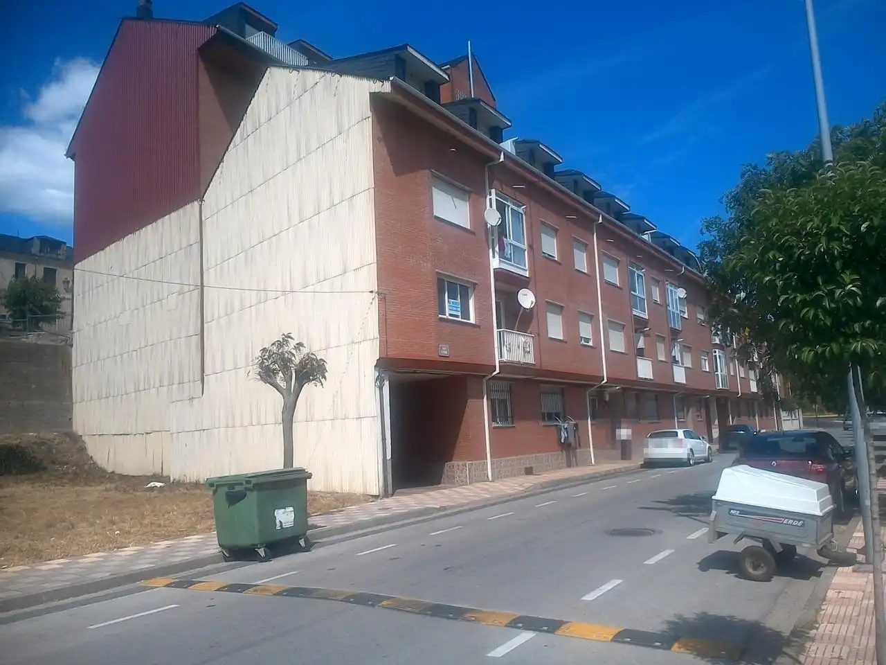 Exterior view of Flat for sale in Bembibre  with Heating and Balcony