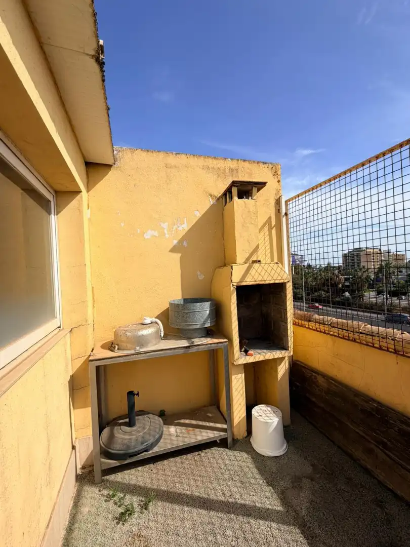 Terraza de Local de alquiler en Estepona con Aire acondicionado, Parquet y Terraza
