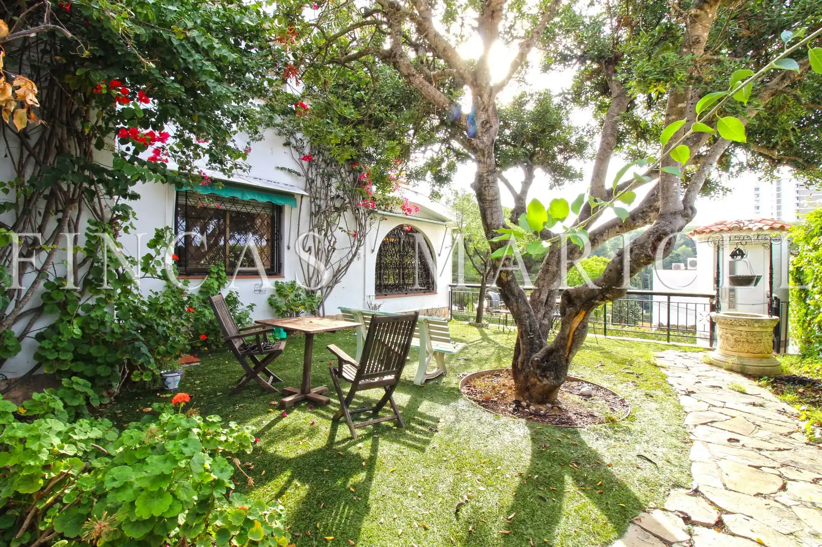 Jardín de Casa o chalet en venta en Sitges con Aire acondicionado, Calefacción y Jardín privado