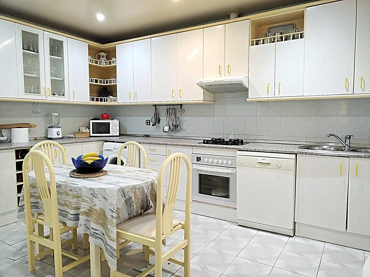 Kitchen of Houses for sale in Arganda del Rey  with Air Conditioner and Heating