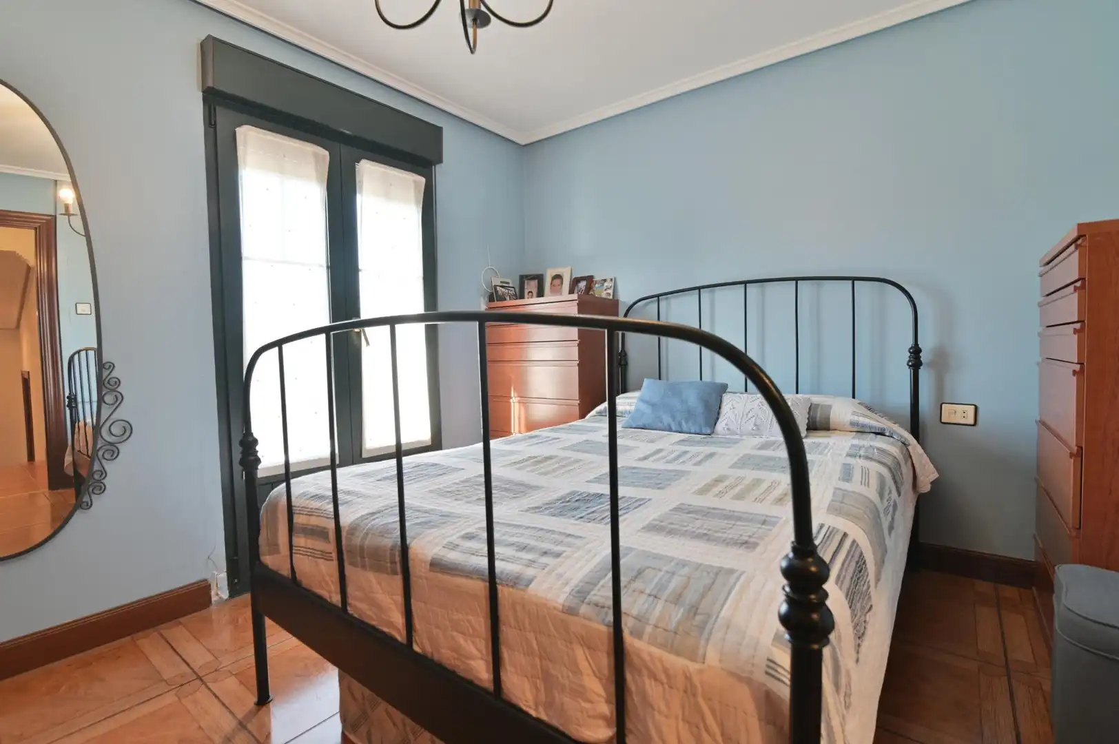 Dormitori de Casa adosada en venda en Galdakao, Bizkaia