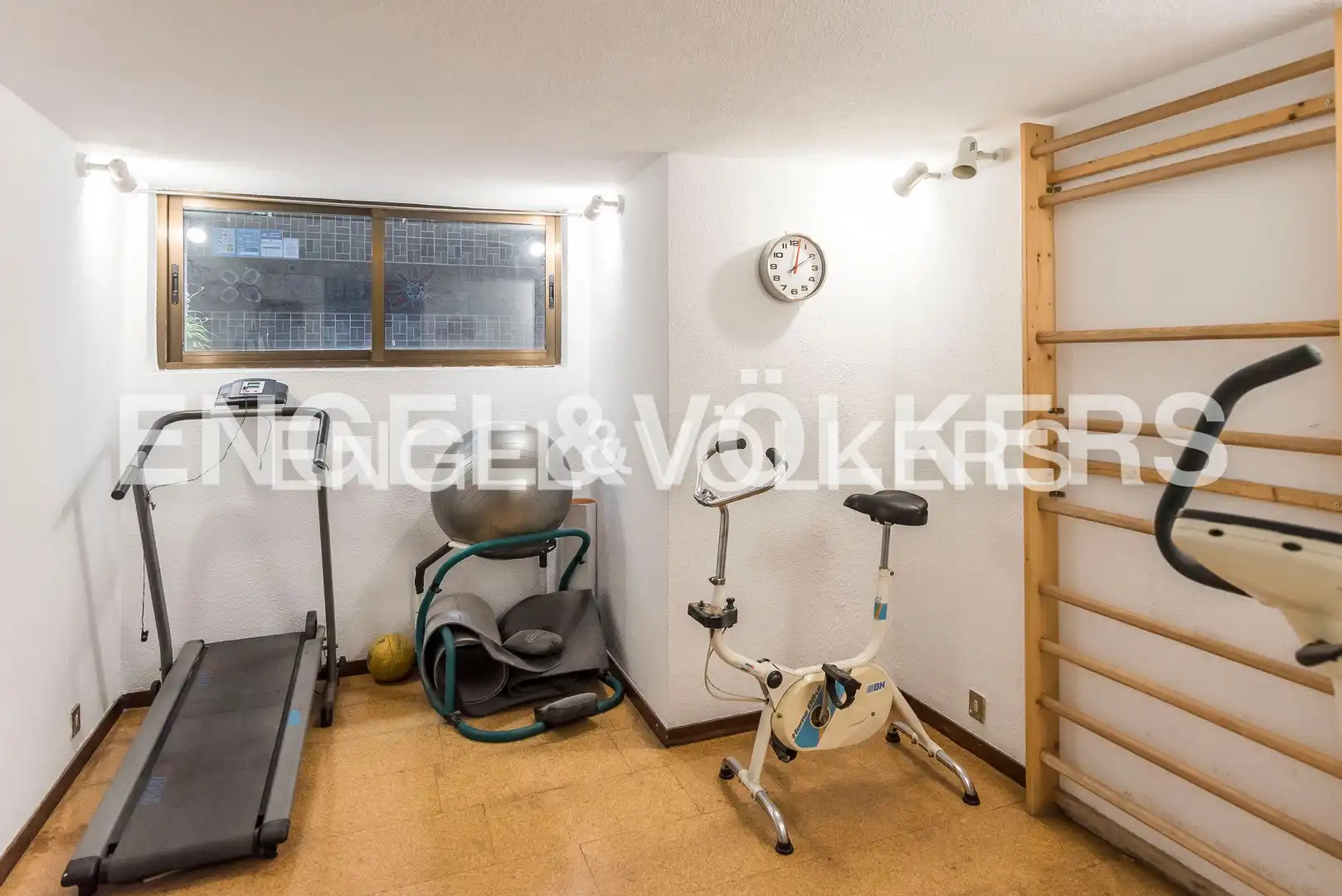 Apartament de lloguer en Madrid amb Aire condicionat, Calefacció i Jardí privat
