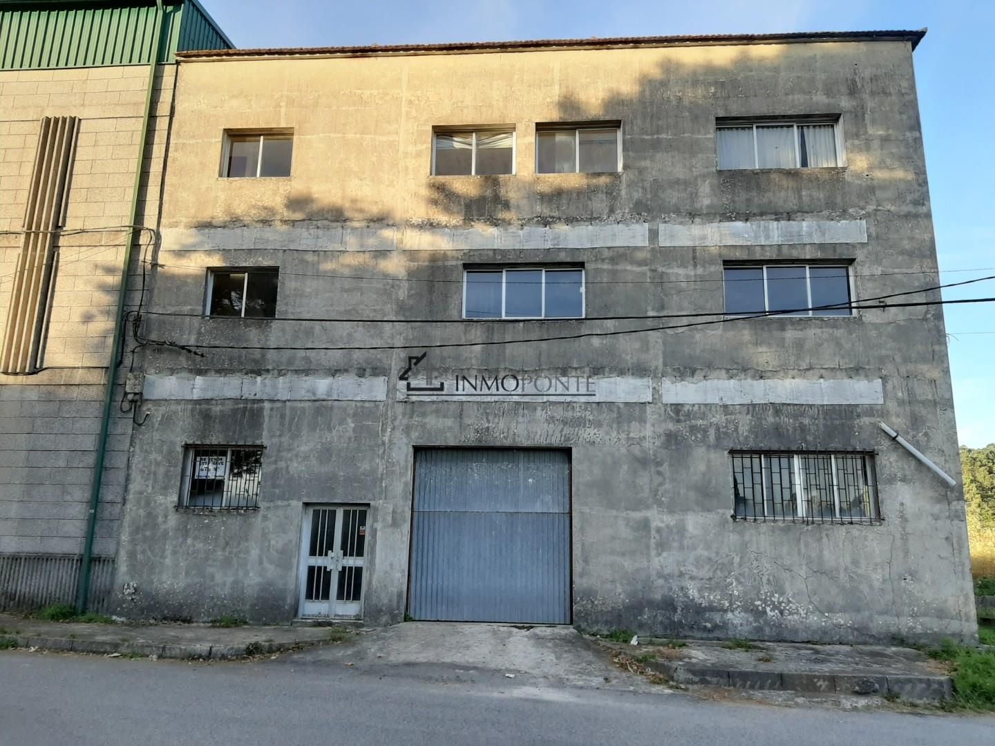Vista exterior de Nau industrial en venda en Moraña