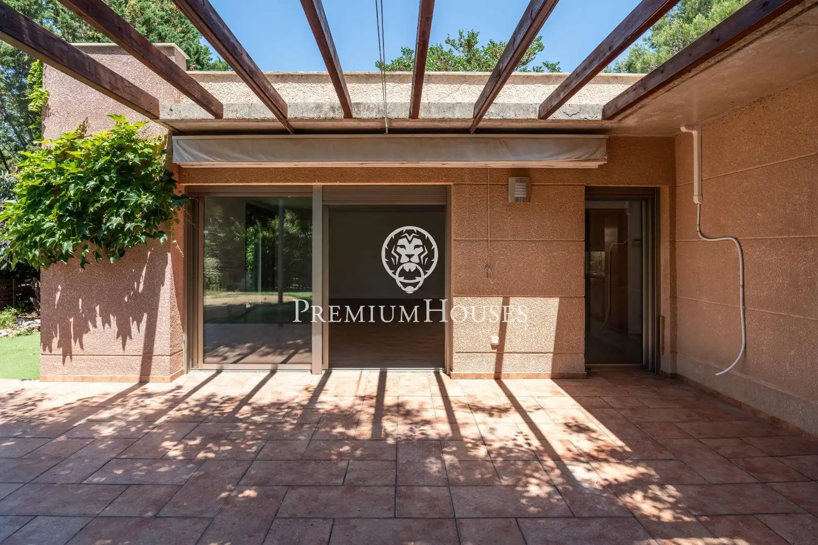 Terraza de Casa o chalet en venta en El Catllar  con Aire acondicionado, Calefacción y Jardín privado