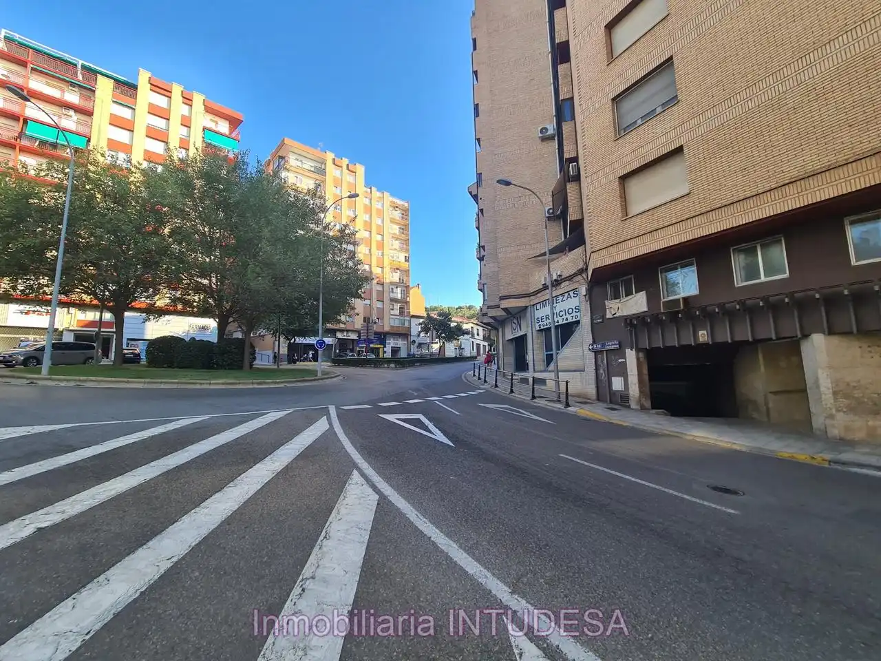 Aparcament de lloguer a Calle Diaz Bravo, imagen 4