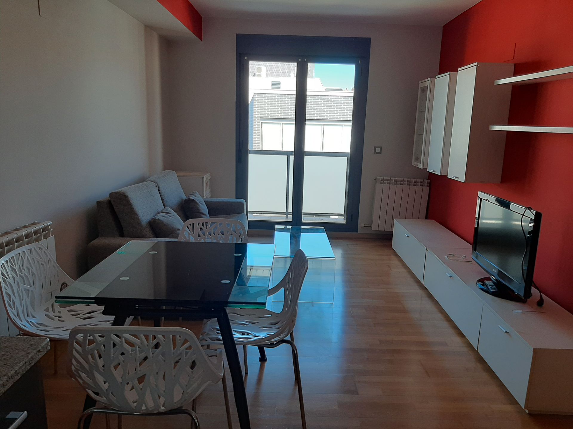 Living room of Apartment to rent in  Zaragoza Capital  with Heating, Parquet flooring and Furnished