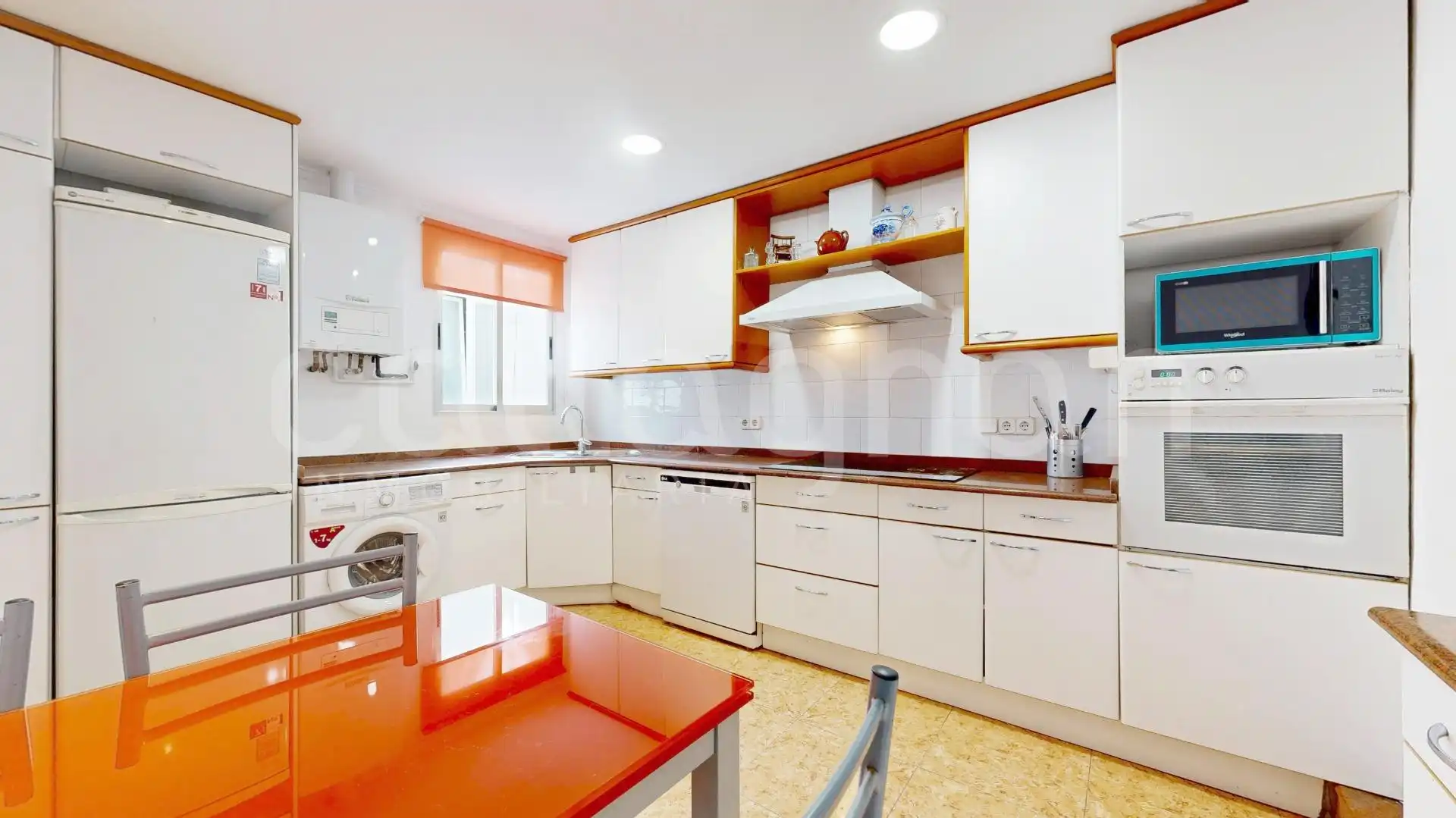 Wohnung zur Miete in Calle CISCAR, Gran Via