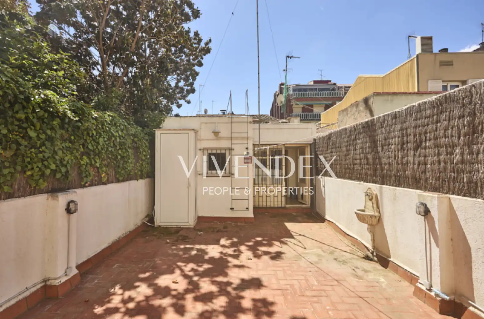 Exterior view of Detached homes for sale in Barcelona  with Terrace
