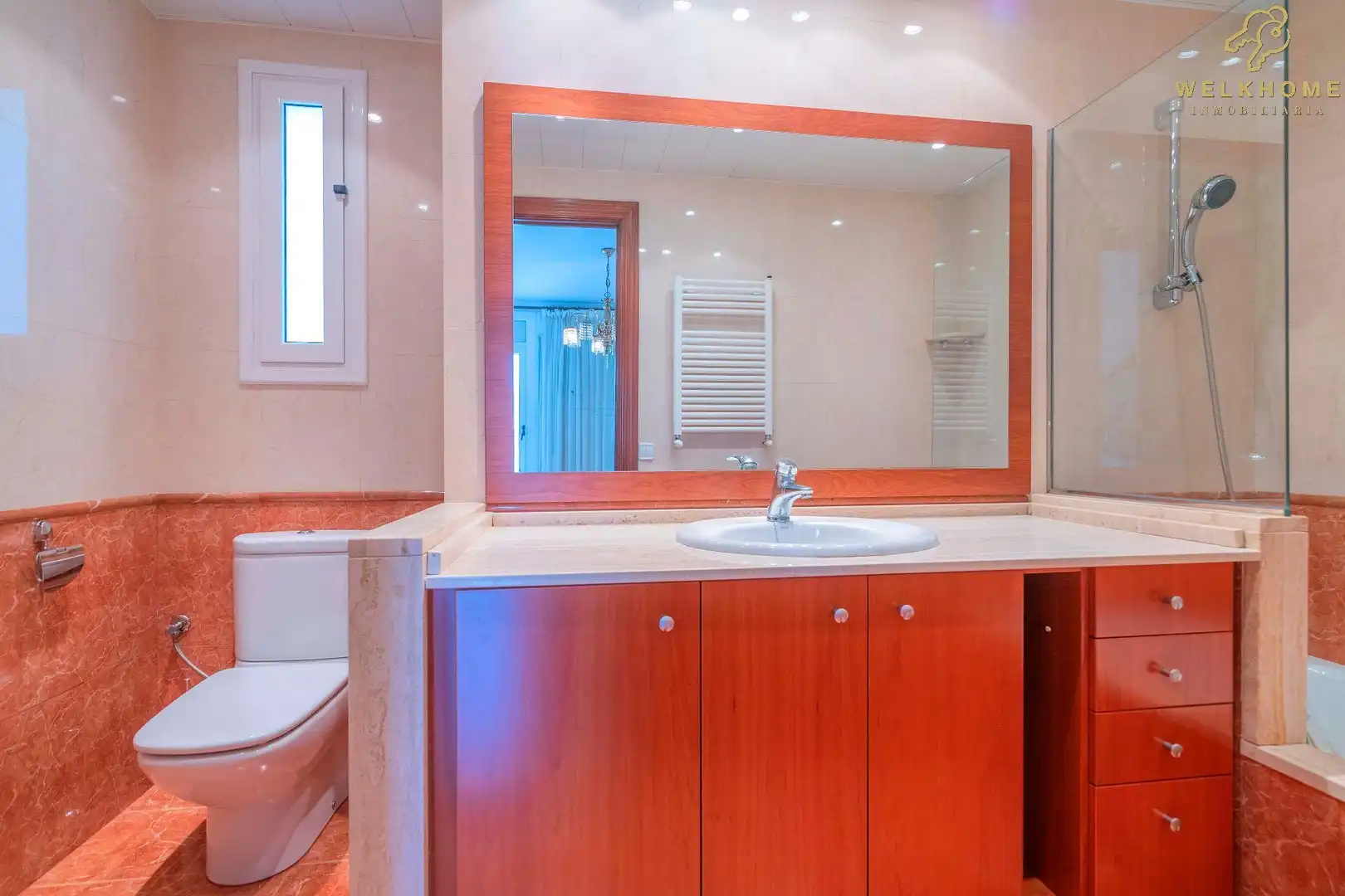 Baño de Ático en venta en Barcelona con Aire acondicionado, Calefacción y Terraza