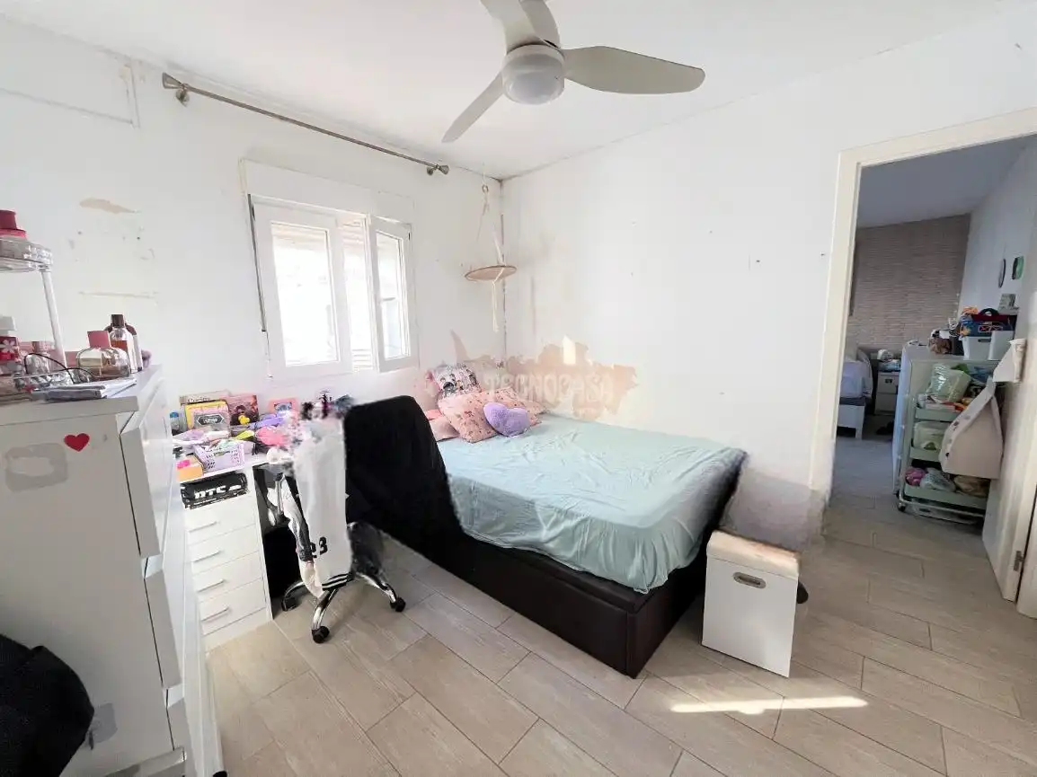 Habitación de Casa adosada en venta en San Fernando con Aire acondicionado y Trastero