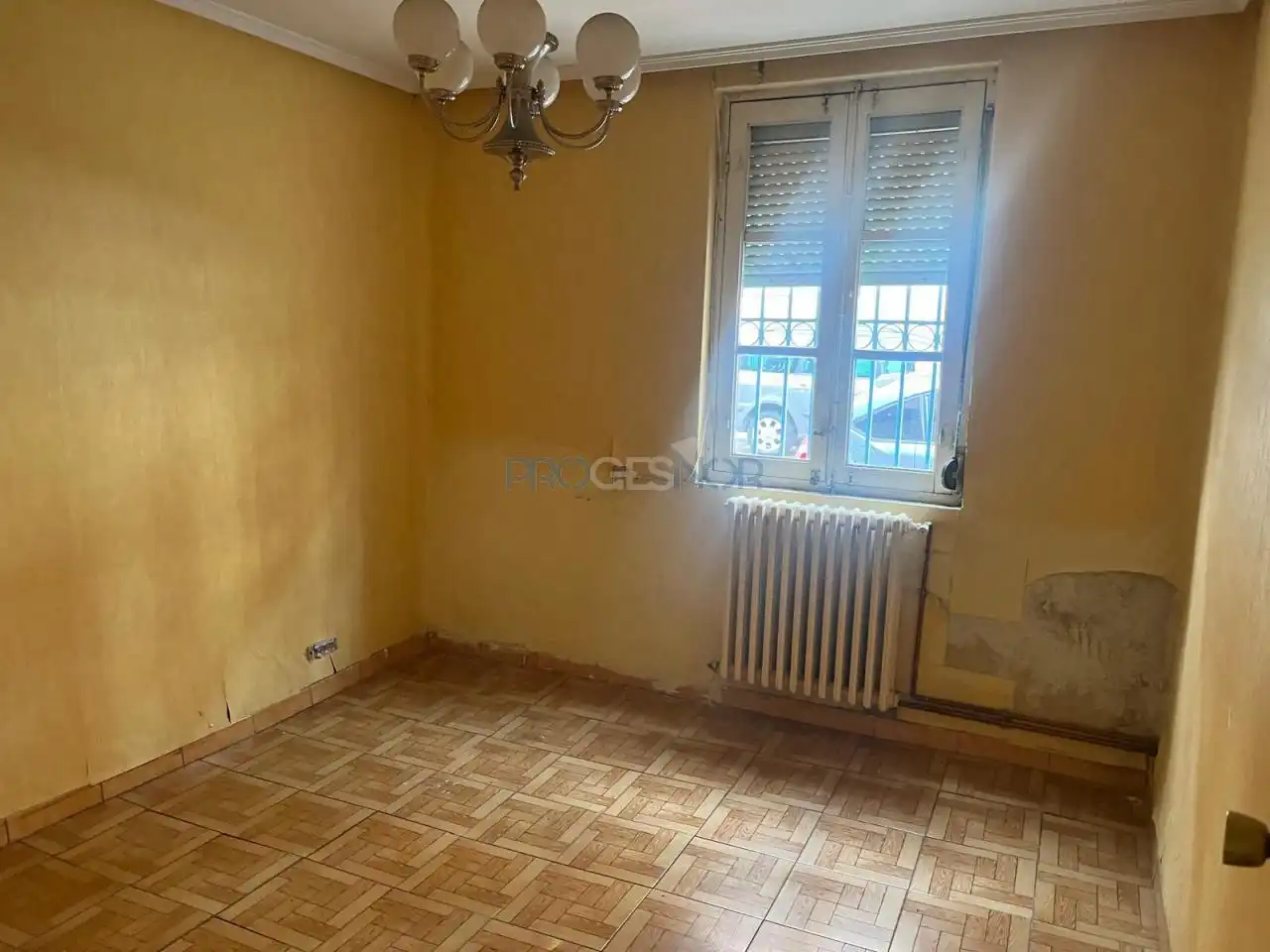 Bedroom of Houses for sale in San Andrés del Rabanedo  with Heating and Private garden