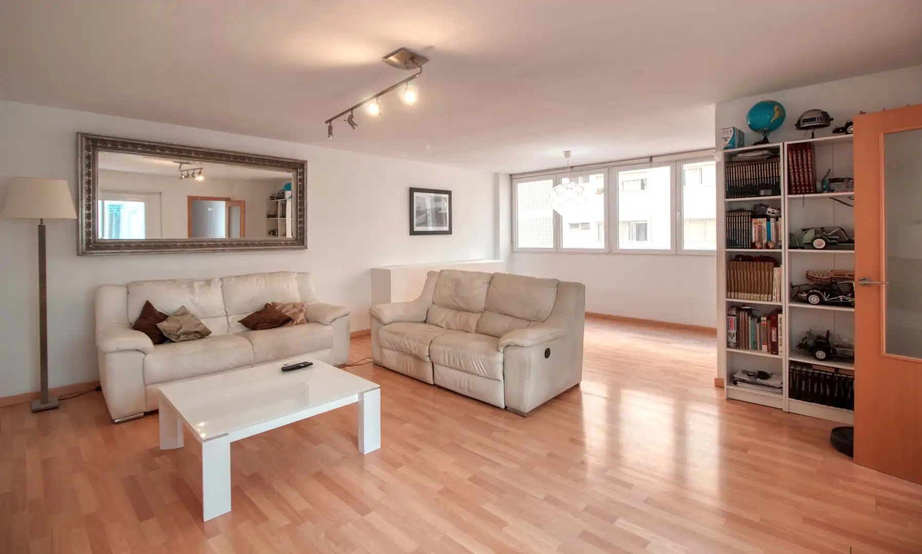 Sala de estar de Piso en venta en Alicante / Alacant con Aire acondicionado