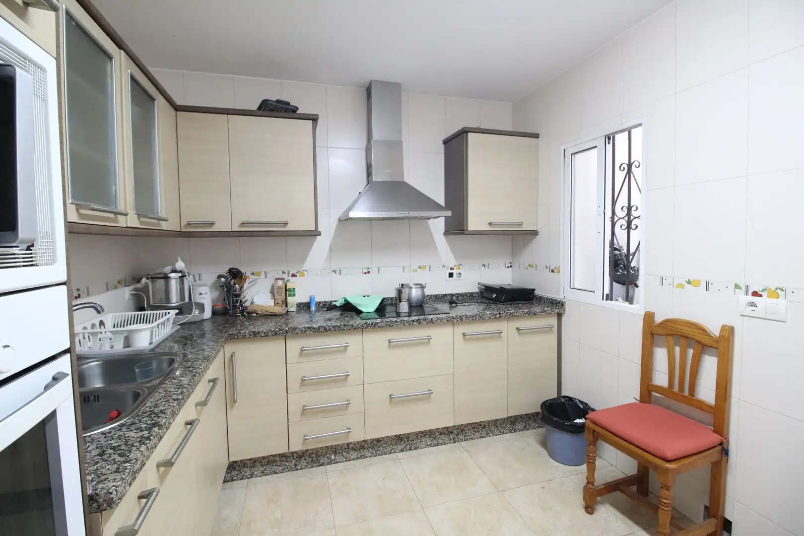 Küche von Wohnung zum Verkauf in Málaga mit Terrasse und Abstellraum
