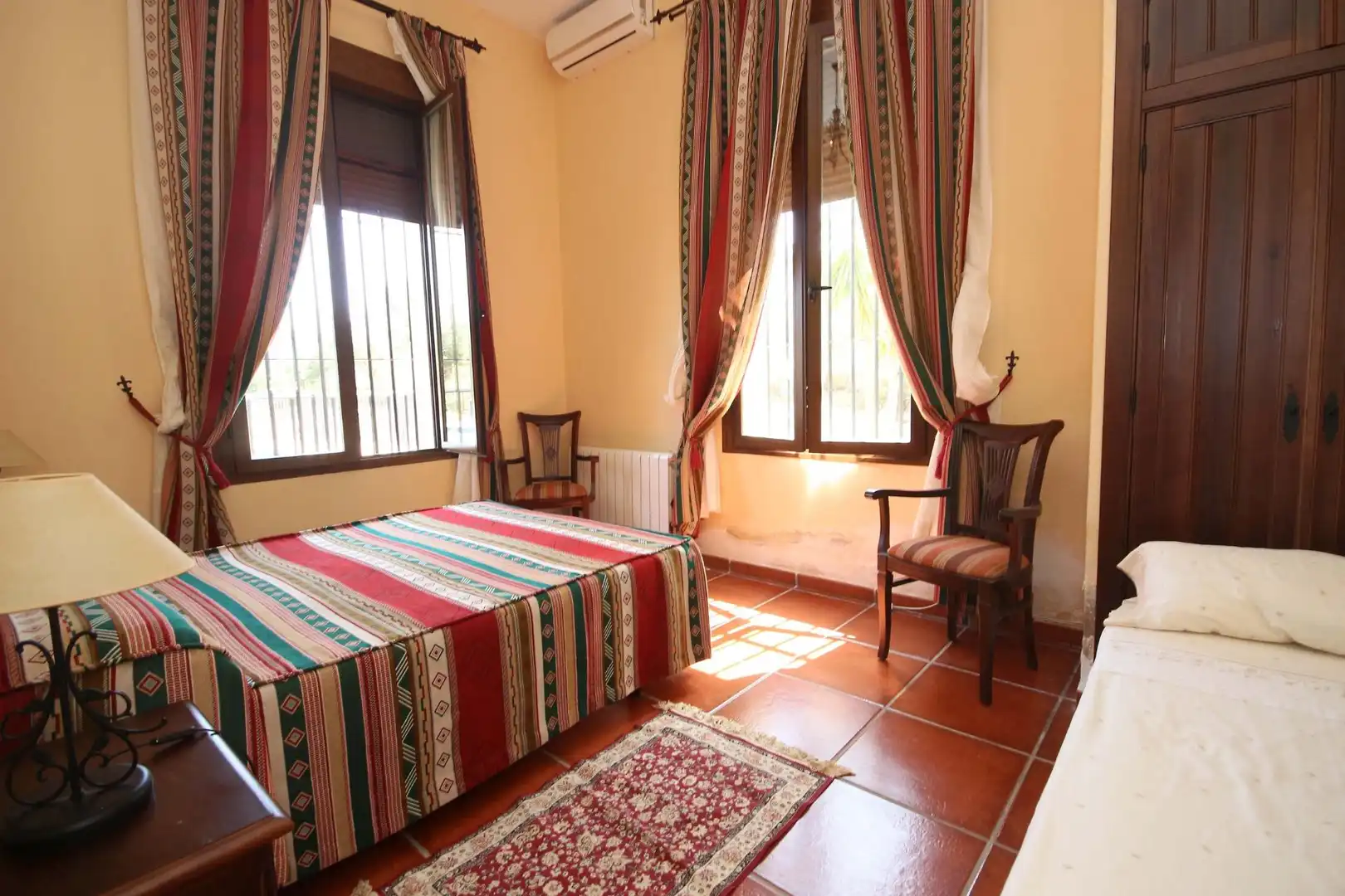 Habitación de Finca rústica en venta en Alcuéscar con Aire acondicionado