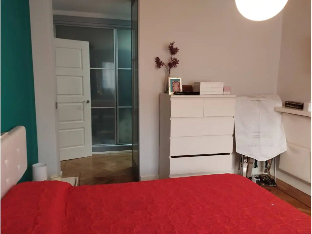 Habitación de Casa adosada en venta en Ciudad Real con Aire acondicionado, Calefacción y Jardín privado