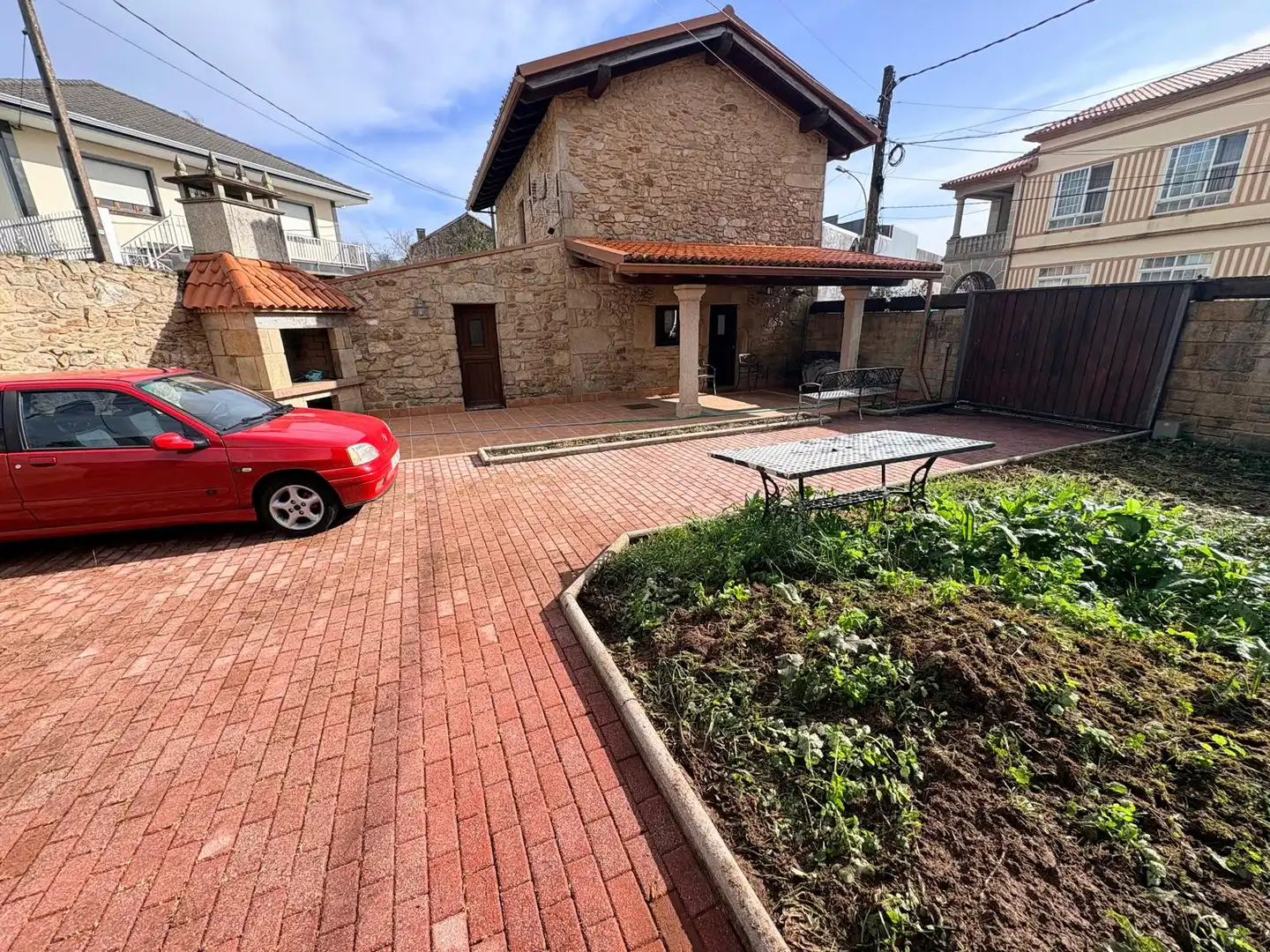 Vista exterior de Casa o chalet en venta en Noia con Calefacción, Jardín privado y Terraza
