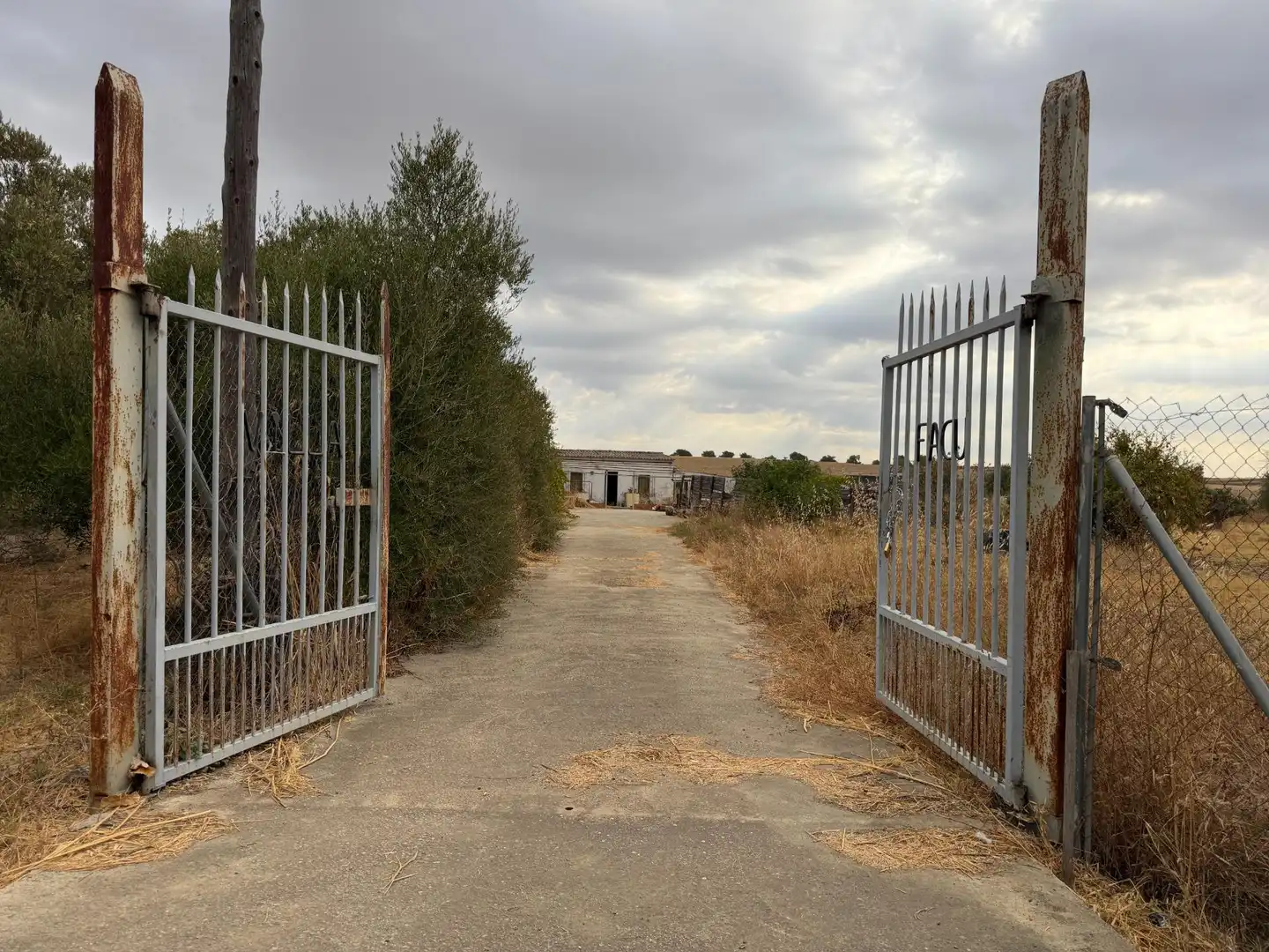 Country homes for sale in Trigueros, Huelva