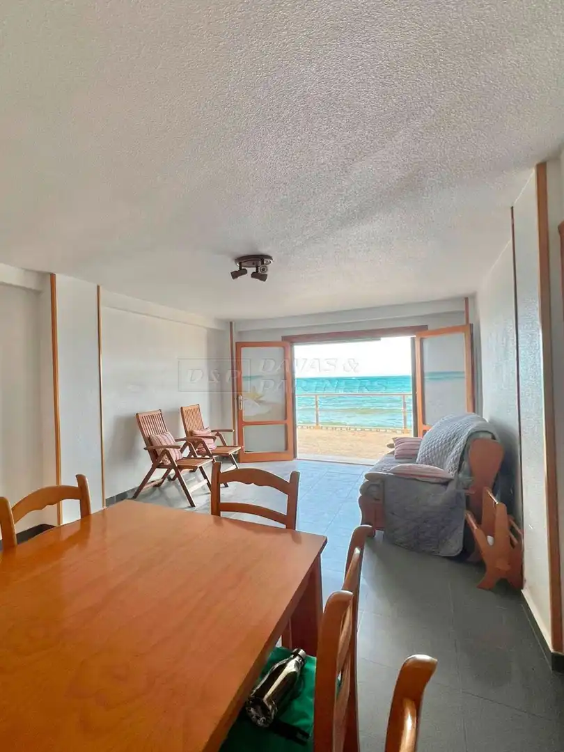 Sala de estar de Planta baja en venta en Torrevieja con Aire acondicionado, Terraza y Trastero