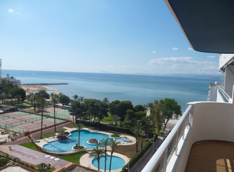 Bedroom of Apartment to rent in Cullera  with Terrace, Furnished and Oven