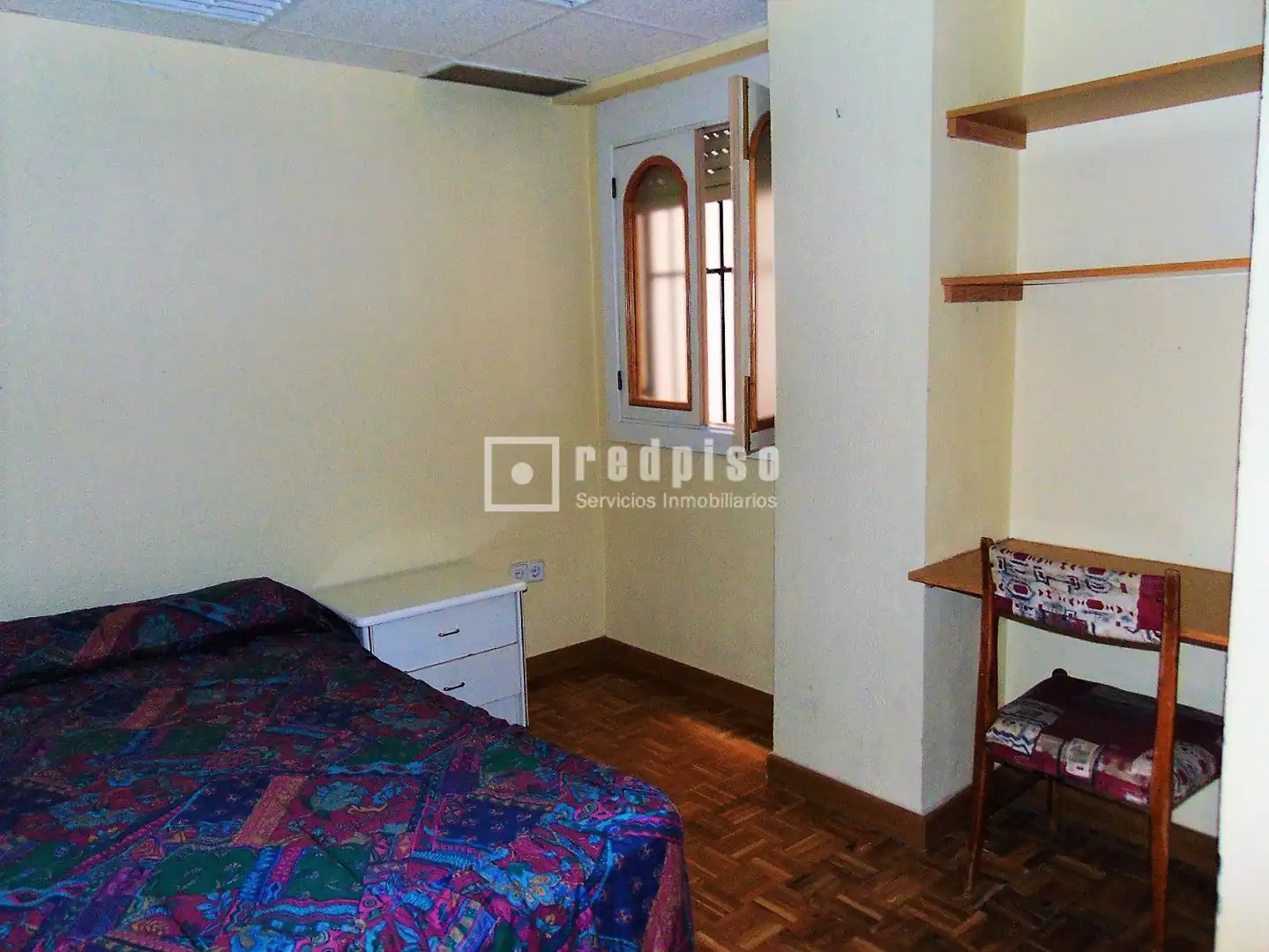 Habitación de Piso de alquiler en Murcia con Amueblado