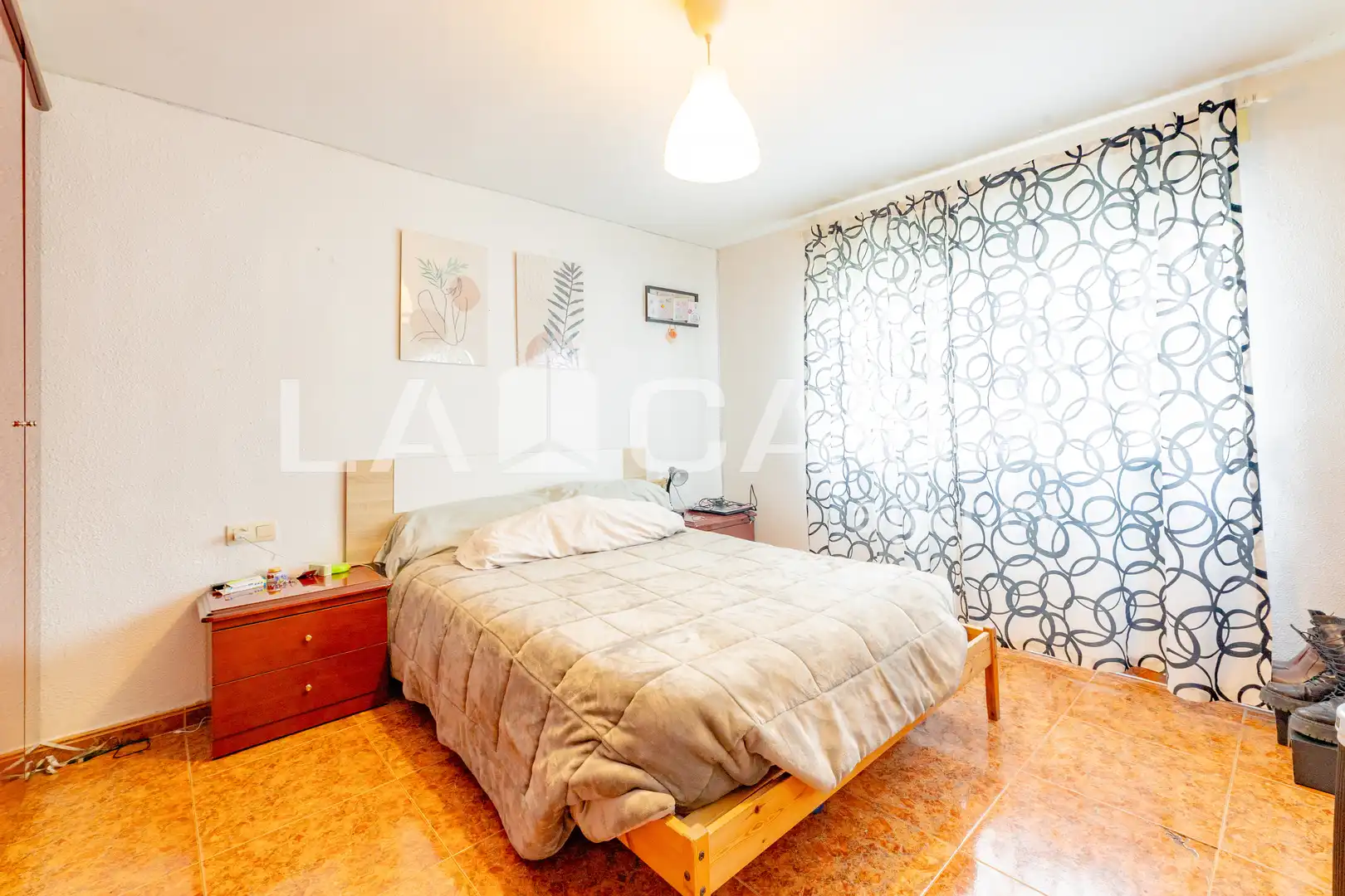 Bedroom of Flat for sale in Valencia