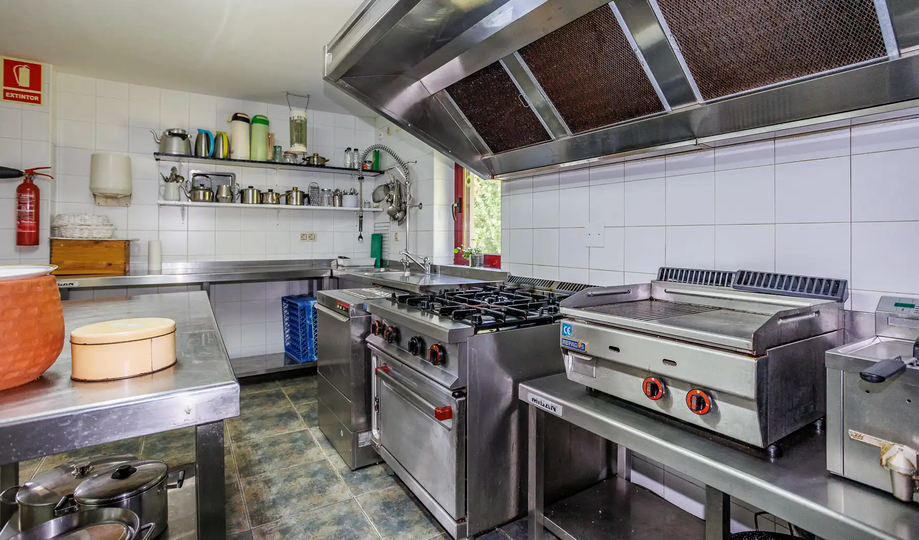 Business premises for sale in Coles, imagen 10